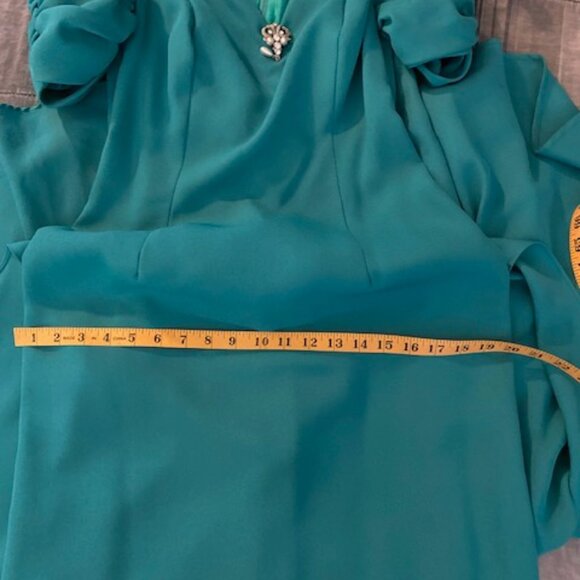 Nancy Neil Women's Teal Gown: Size 8 - Picture 9 of 16